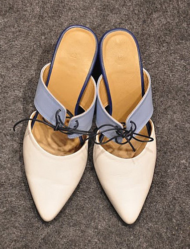 Pointed open back heels from Quo 