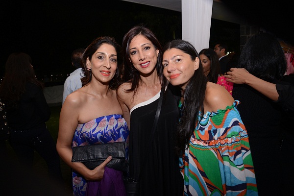 Anita Bajaj, Malini Ramani, Pia Pauro at the Spread A Smile auction,. Delhi