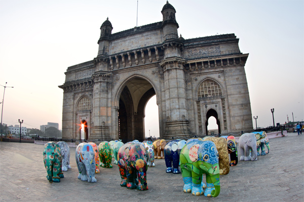 Column, Dreamers: How Young Indians Are Changing Their World, Elephant Parade, Farah Siddiqui, Featured, India Non-fiction, Parmesh Shahani, Parmesh's Viewfinder, rapper, Snigdha Poonam, Swadesi, Tod For, Varun Grover