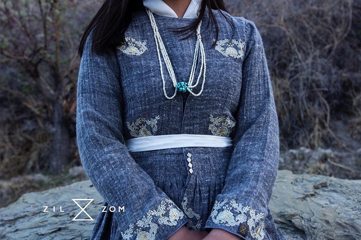 Featured, gathers, India fashion, Ladakh, Ladakh fashion, Lakme Fashion Week, Lakmé Fashion Week Winter/Festive 2019 Gen Next, nambu, Naropa festival, Online Exclusive, Pashmina, Stanzin Palmo, Sustainability, thigma, Weaving, yak fabric, Zilzom