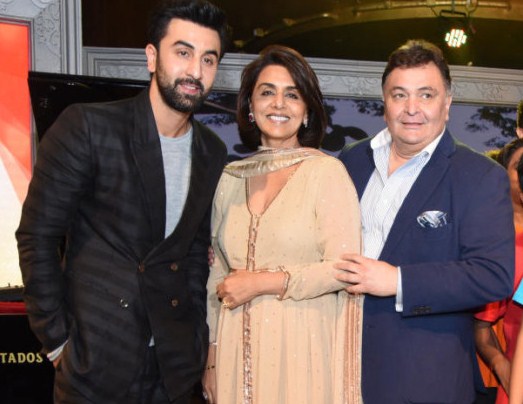Ranbir Kapoor, Neetu and Rishi Kapoor, event, charity